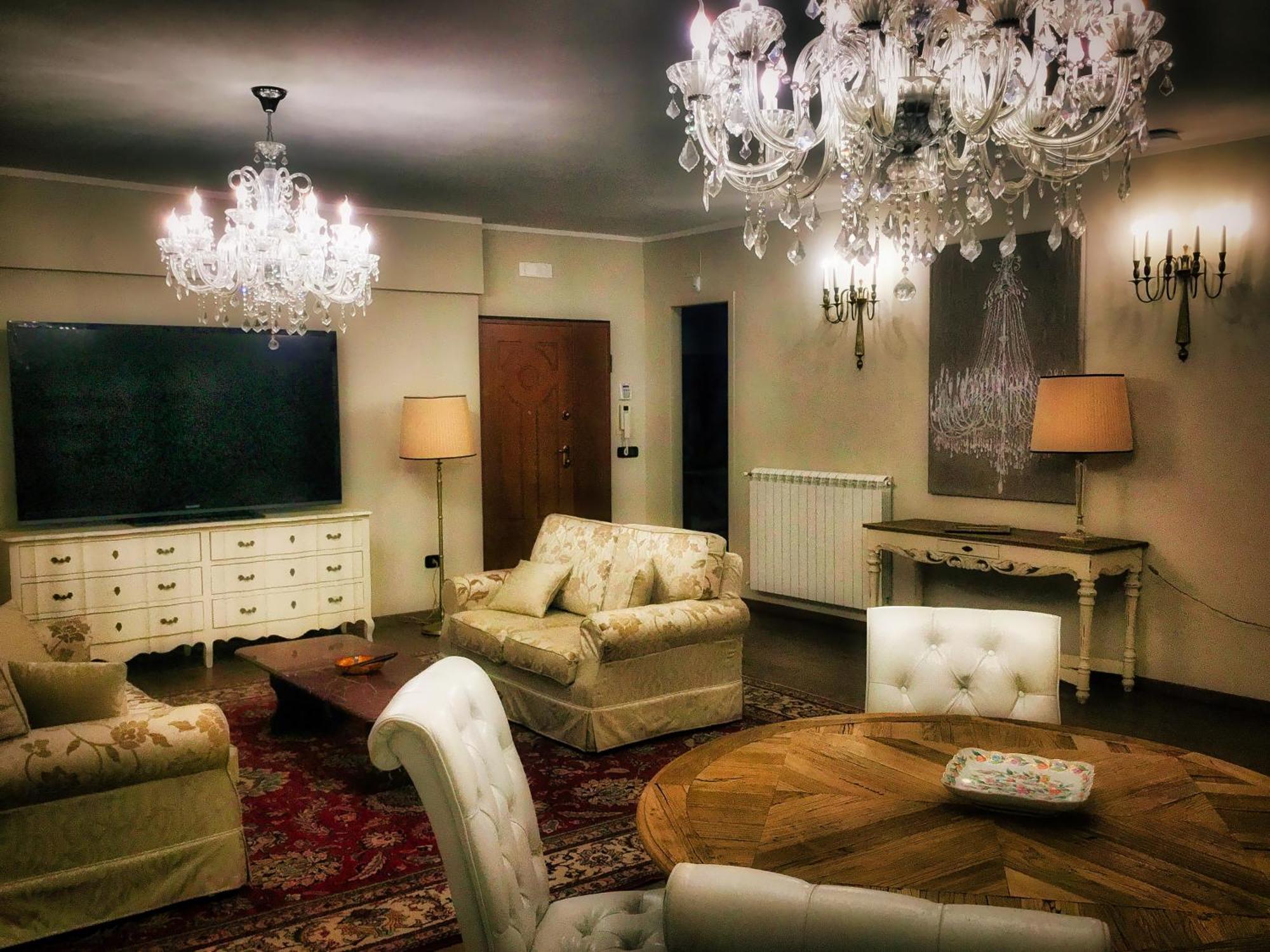Erania Apartments Сала-Консилина Экстерьер фото