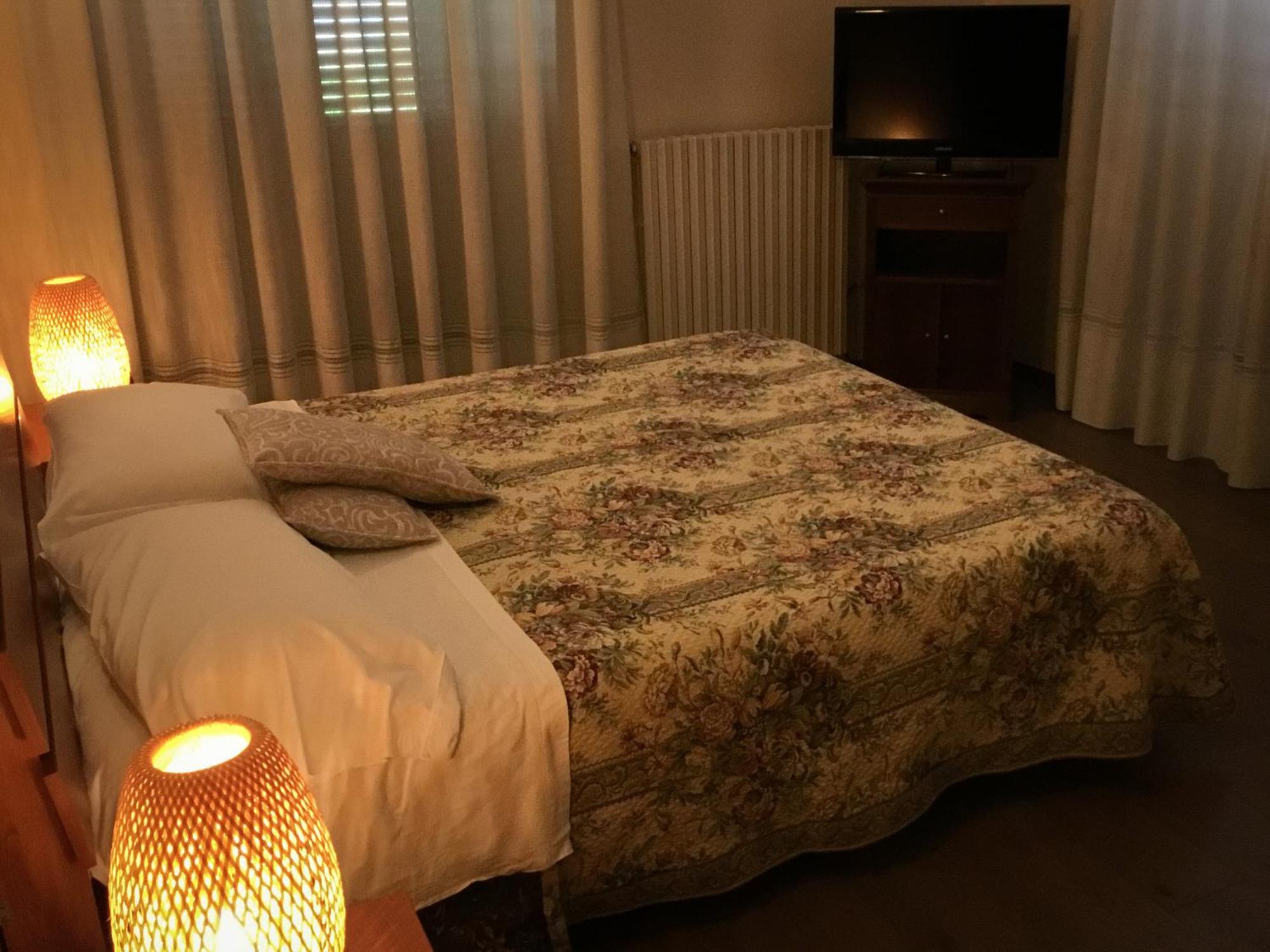 Erania Apartments Сала-Консилина Экстерьер фото